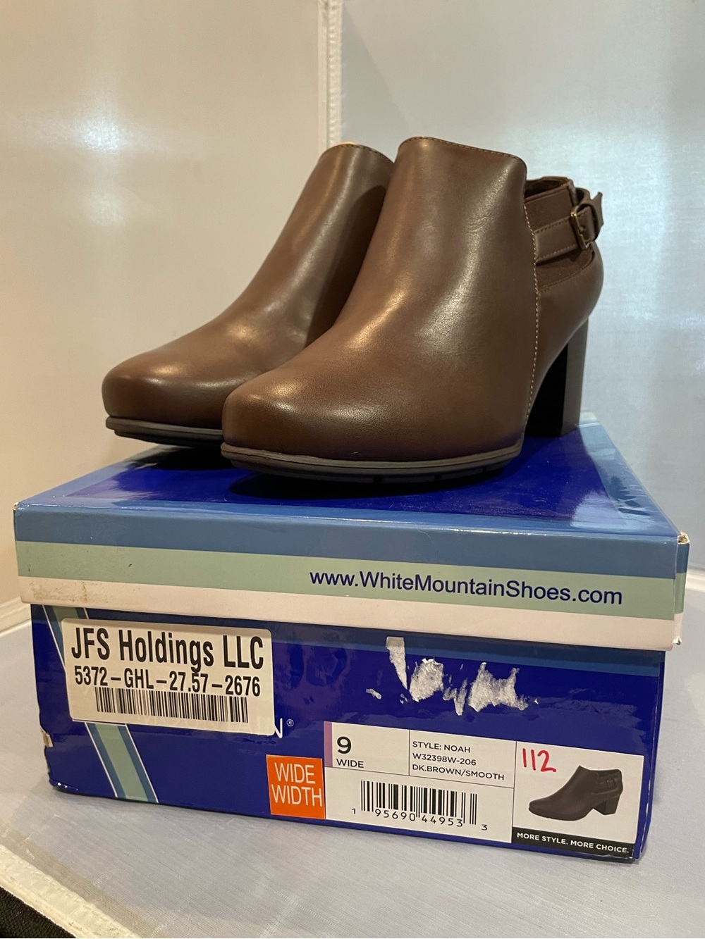 NIB White Mountain Sz 9 Women’s Dark Brown Noah Heel Boots Bootie Shoes Ret $60!